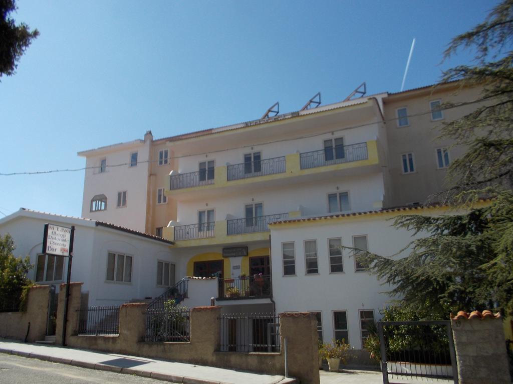Hotel Sa 'e Jana 2*